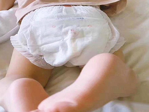 纸尿裤类